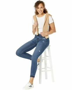 U.S. POLO ASSN. Jeans Mid-Rise Embroidered Stretch Denim Jeggings in Darwin Wash -Valentino Garavani Sales Shop 71DsY6d1rQL. AC SR736920