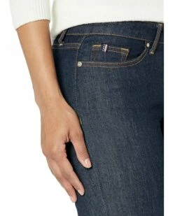 U.S. POLO ASSN. Brittney Bootcut Jeans in Blue Denim 8 U.S. POLO ASSN. Brittney Bootcut Jeans in Blue Denim -Valentino Garavani Sales Shop 9198hbUPZYL. AC SR736920